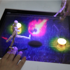 HoVerTable PONG : テーブル型対面環境における直立空中像を用いたPONG