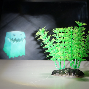 妖怪ライト: ライトで照らすと現れる空中像の光学系