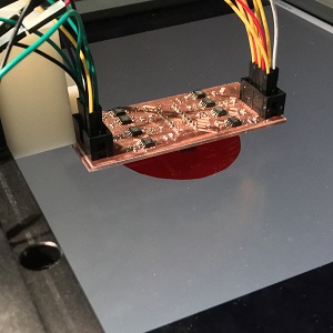 不可視の色振動を用いたM系列による映像上の位置情報の伝送